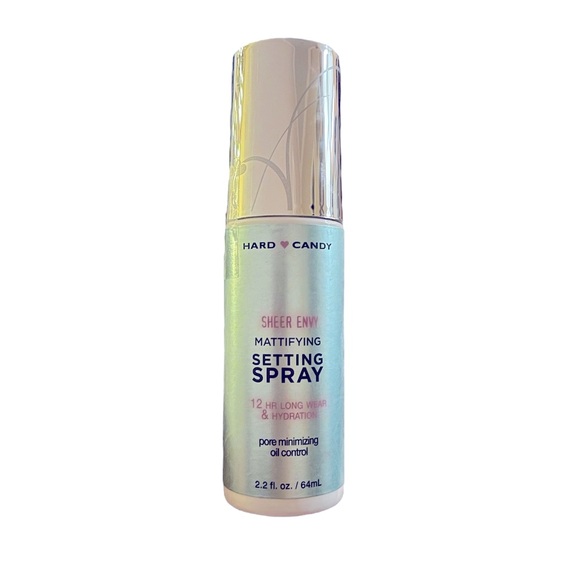 Hard Candy Other - Hard Candy Sheer Envy Mattifying and Setting